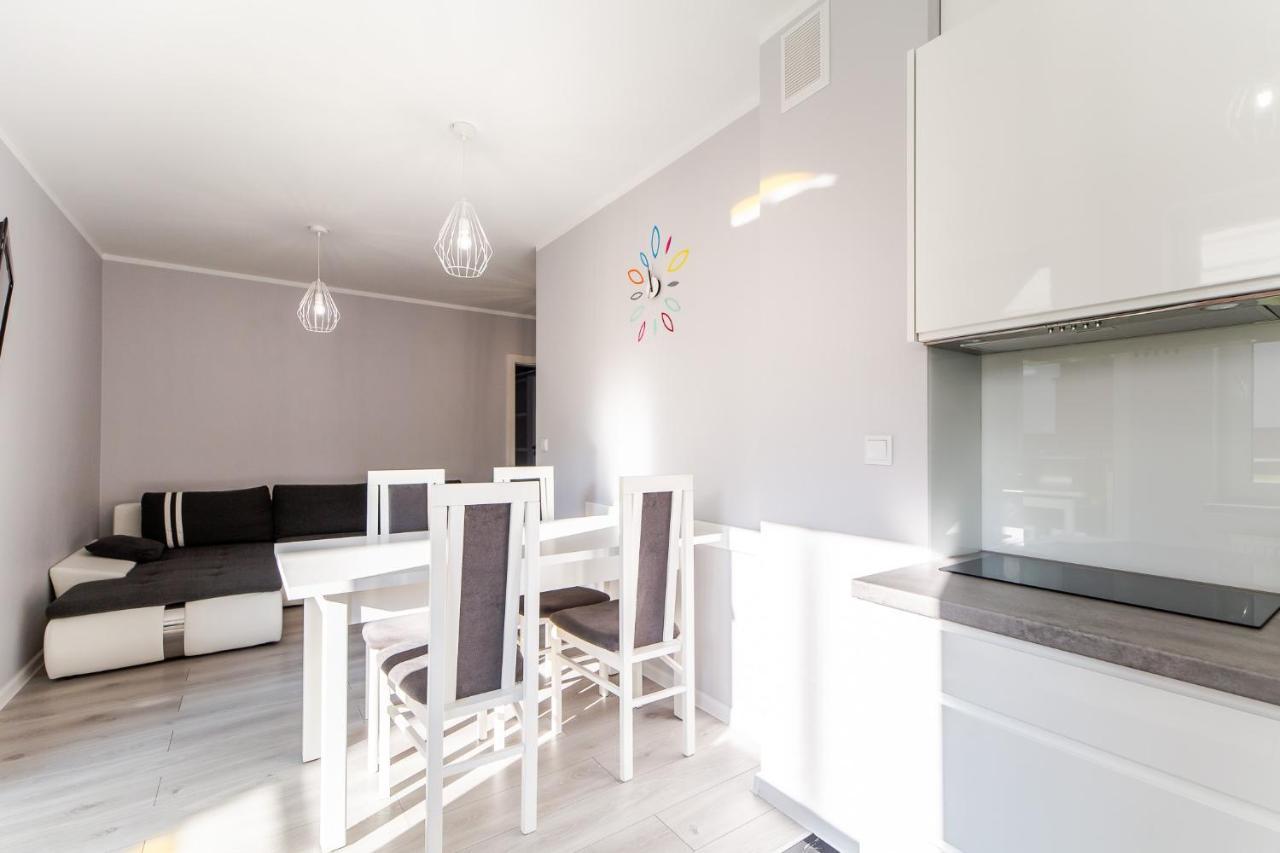 Kolorowe Balkony - Sloneczny Apartament W Miedzyzdrojach By Noclegi Renters Miedzyzdroje Extérieur photo