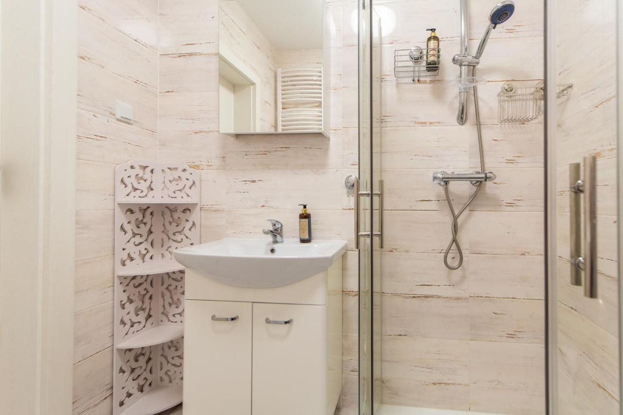 Kolorowe Balkony - Sloneczny Apartament W Miedzyzdrojach By Noclegi Renters Miedzyzdroje Extérieur photo